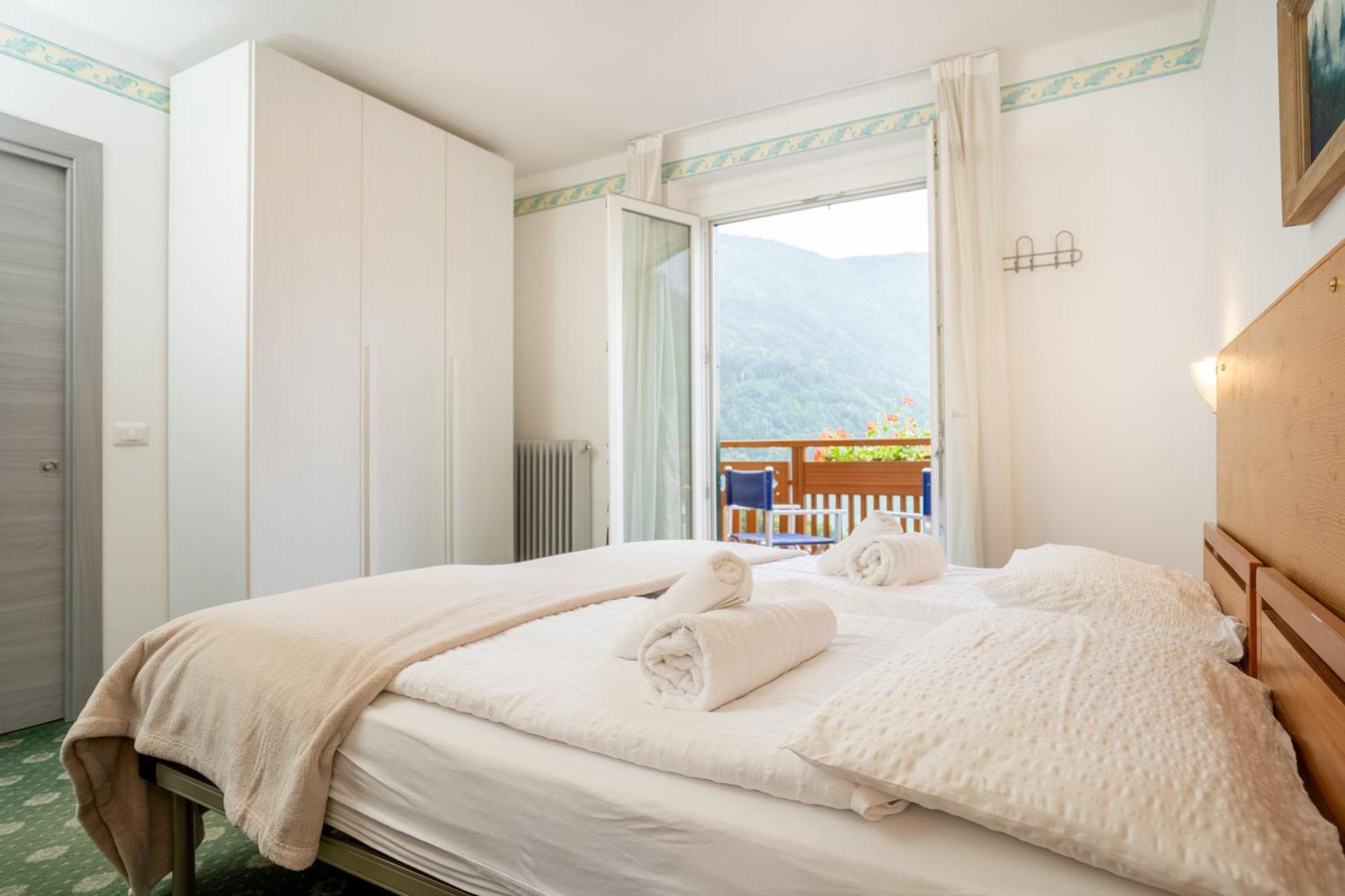 Hotel Europa Molveno Eksteriør billede