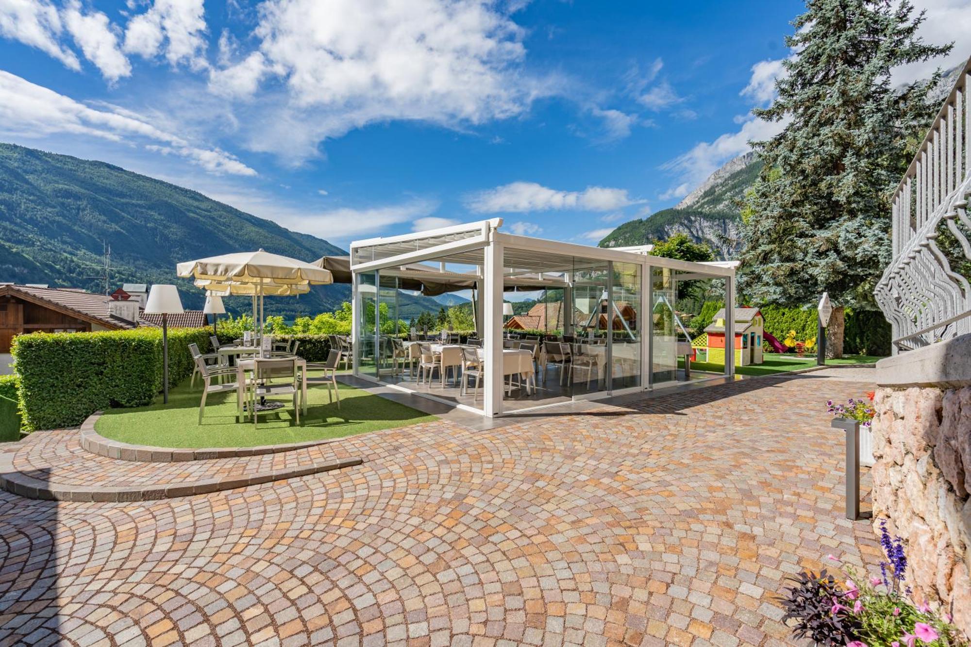 Hotel Europa Molveno Eksteriør billede