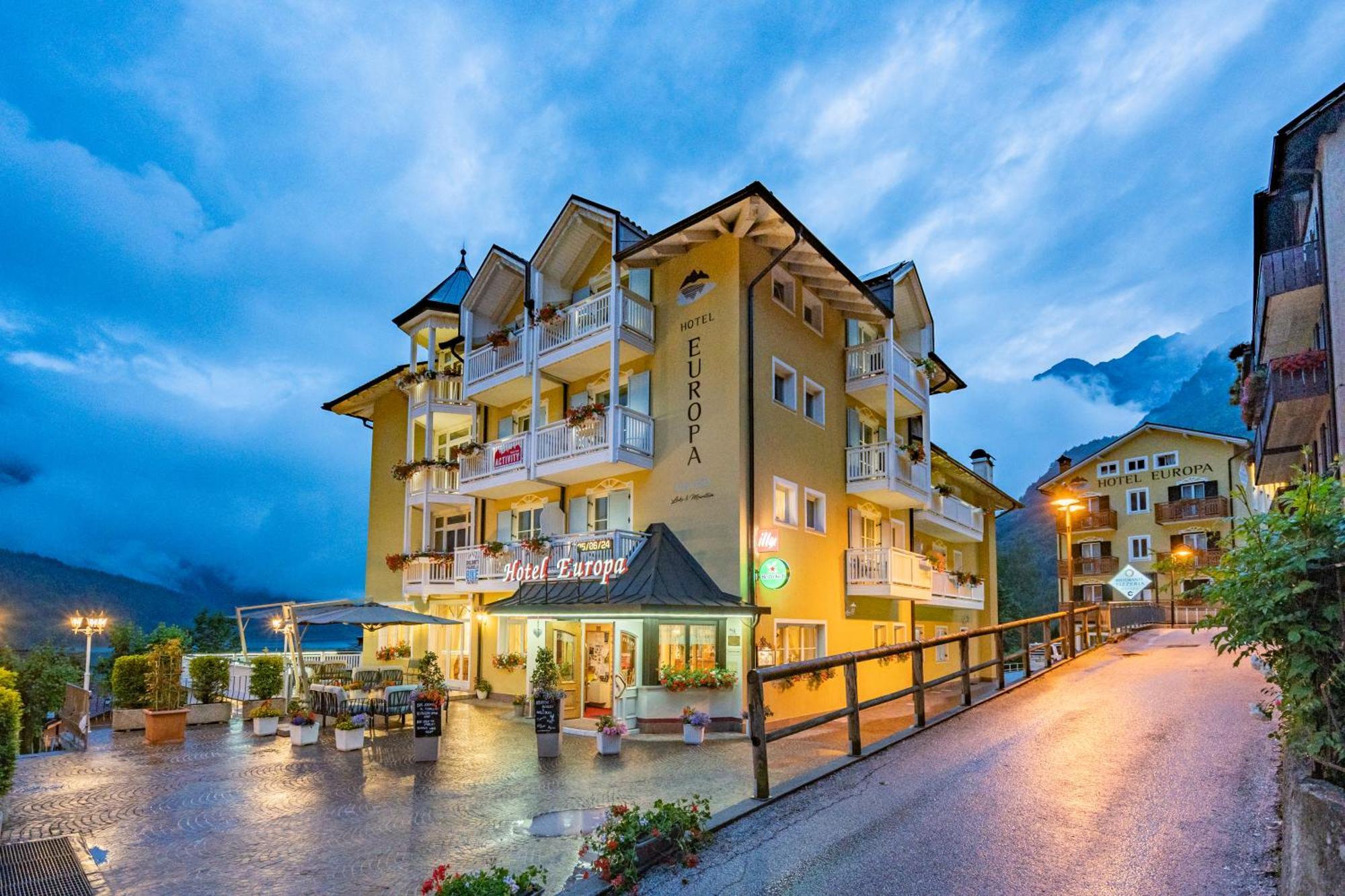 Hotel Europa Molveno Eksteriør billede